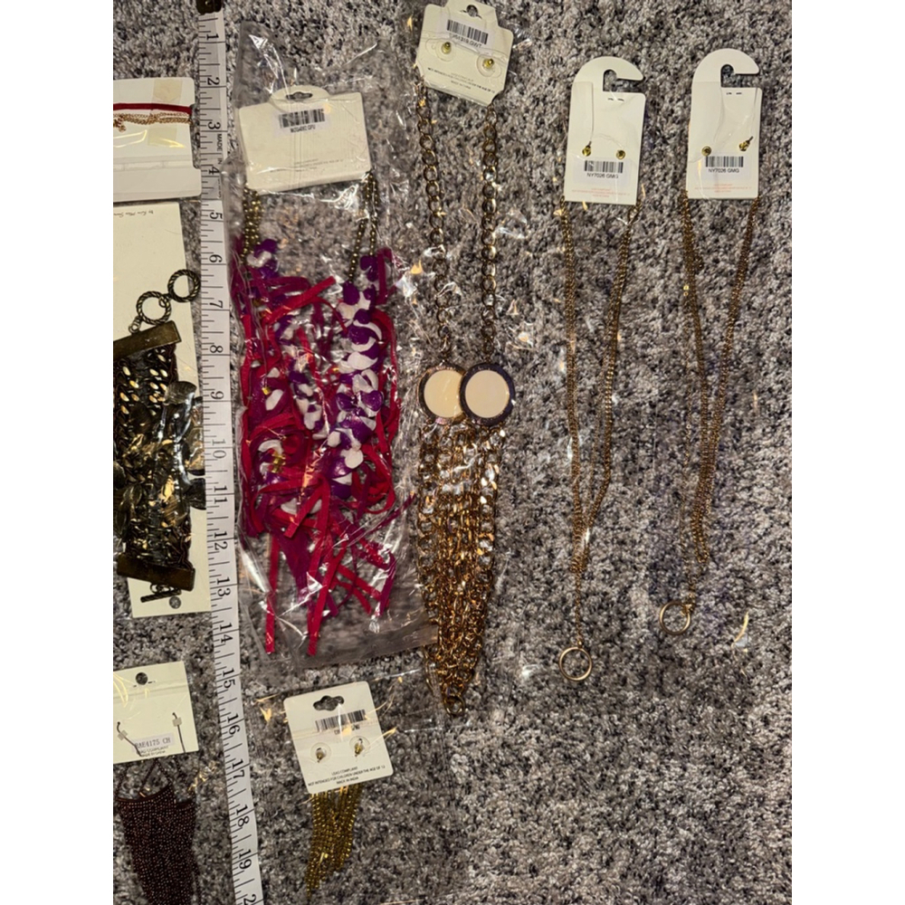 Huge 10 piece bundle of Women's MIA and Carisma Jewelry Gold and Brown​ - Picture 8 of 16